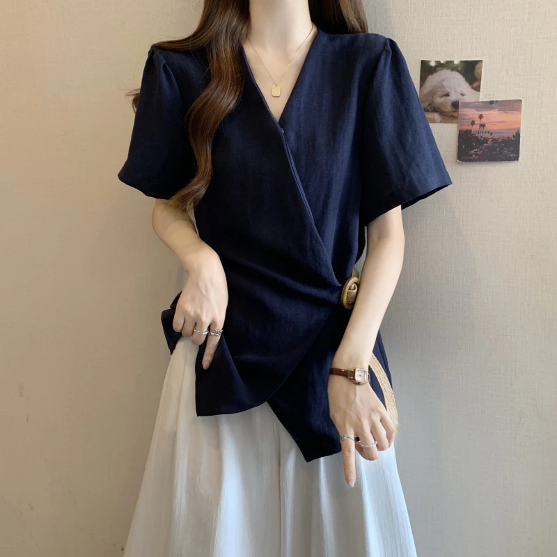 大码女夏装胖mm正肩不规则V领编织扣短袖衬衫女洋气显瘦别致上衣