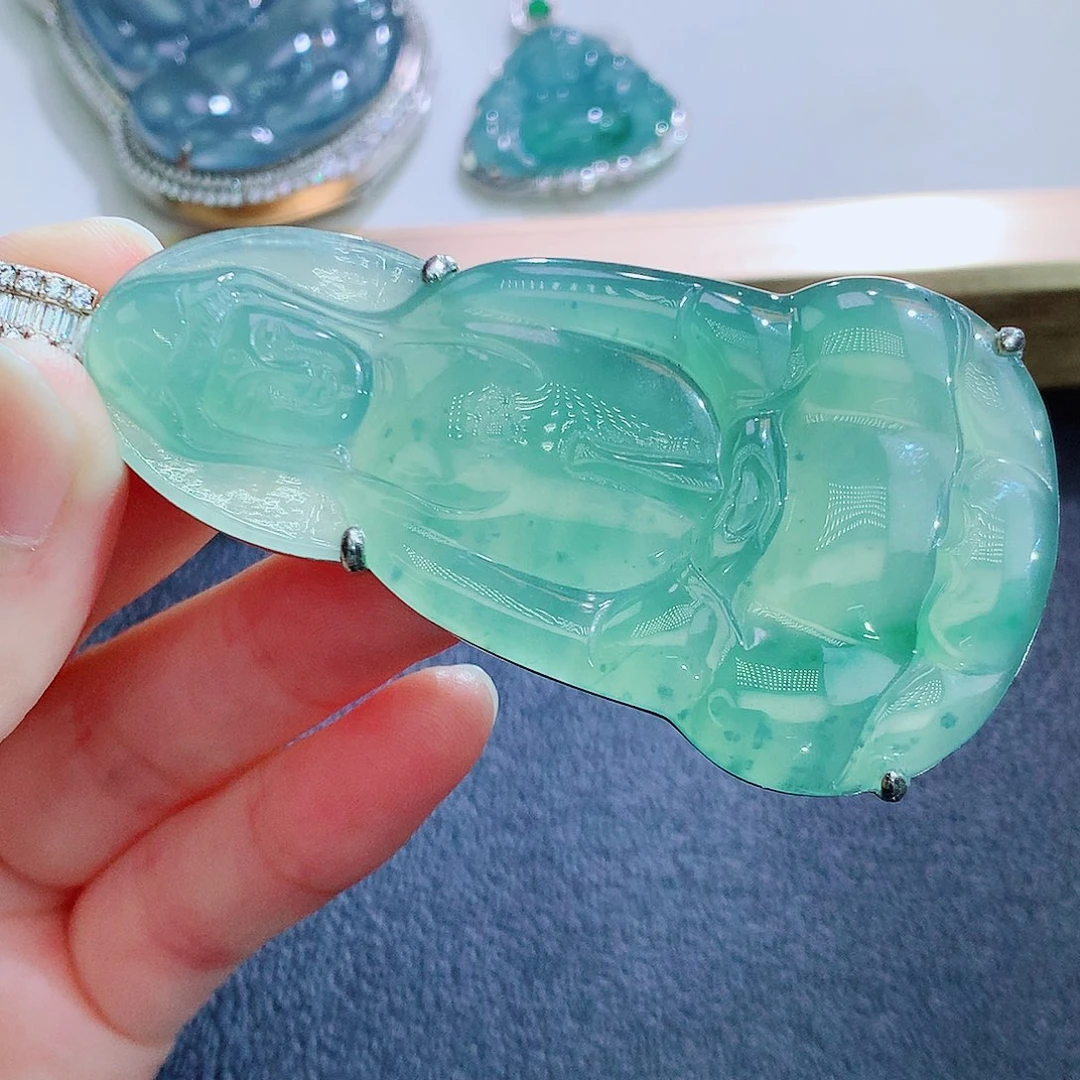 翡翠银S925镶嵌颈饰翡翠