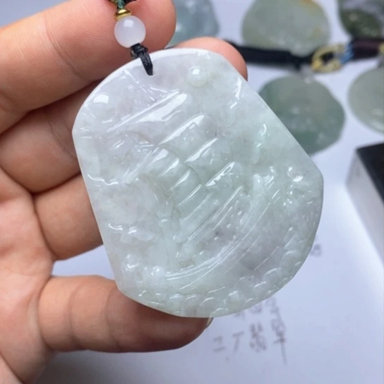 颈饰未镶嵌翡翠翡翠