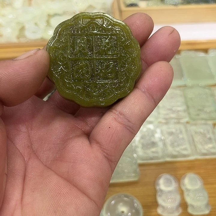 非金属花岗石玉石吊坠玉石吊坠