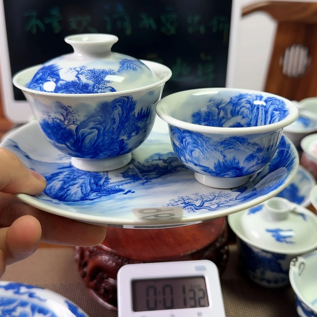 碟3****码景德镇陶瓷艺术展在