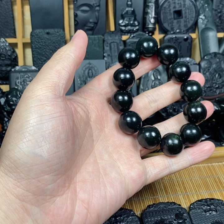 和田玉未镶嵌颈饰卡18圆珠手串