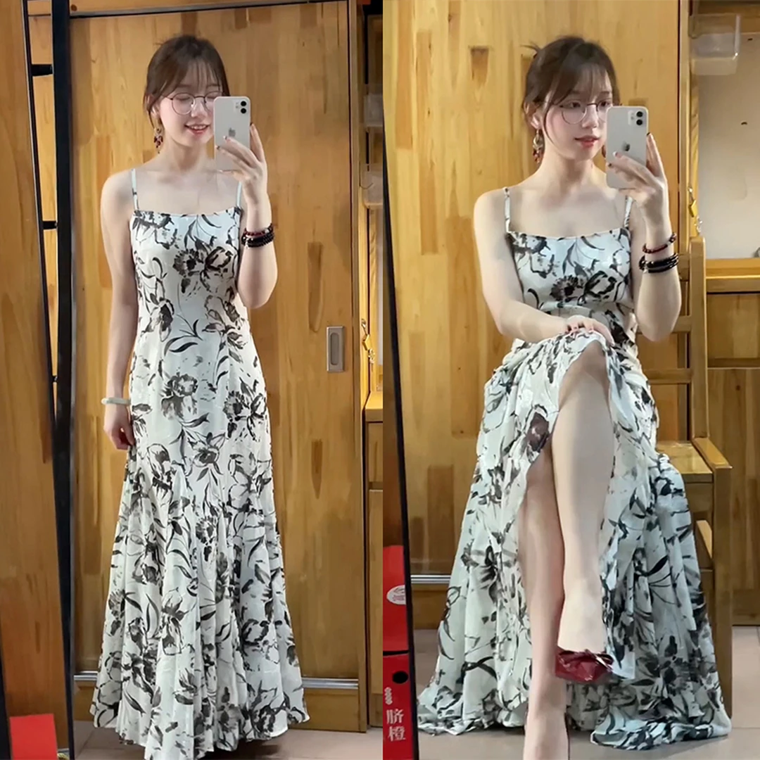 2025新款法式复古气质碎花吊带连衣裙子女夏季海边度假风收腰长裙