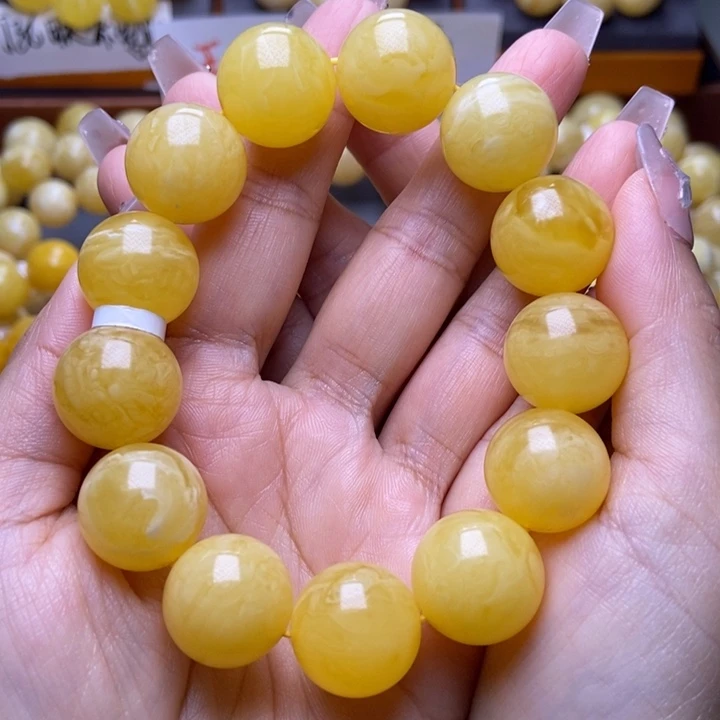 未镶嵌琥珀裸石5