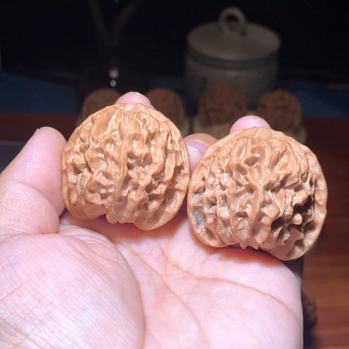 文玩核桃吊坠全品苹果园