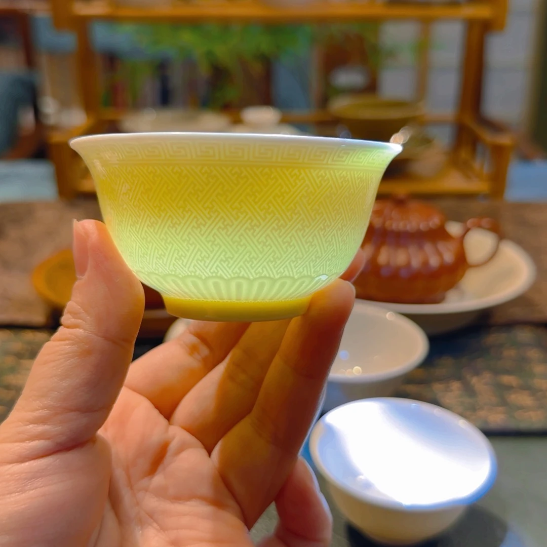 定瓷 万字纹压手杯100cc