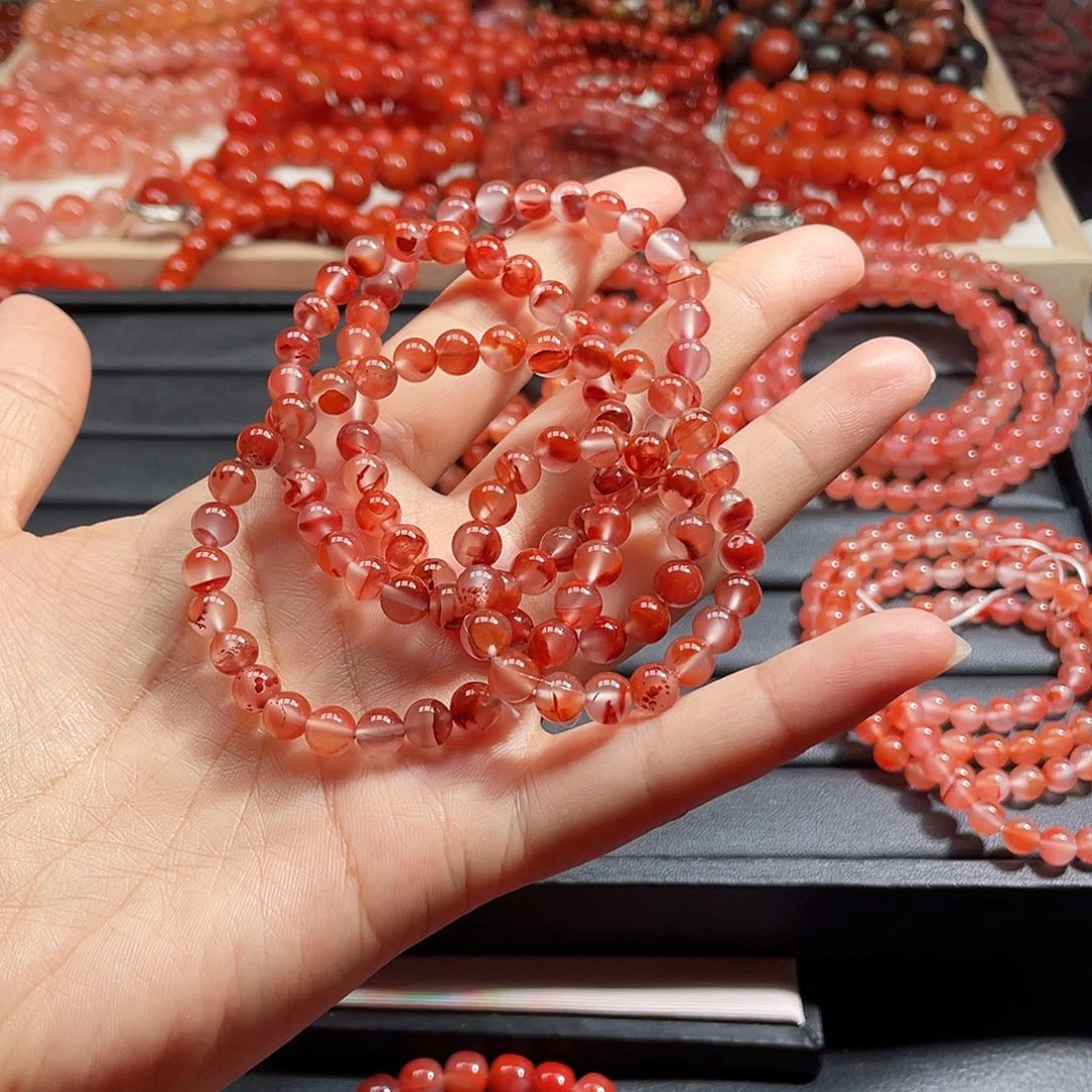 乔***婷手链未镶嵌南红玛瑙