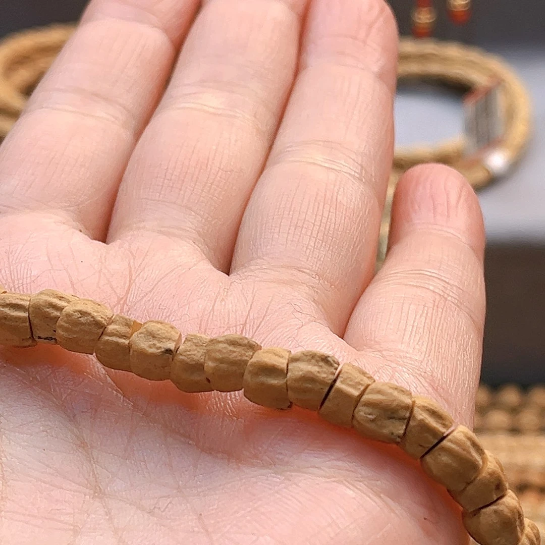 柏香籽/百香籽吊坠阿*