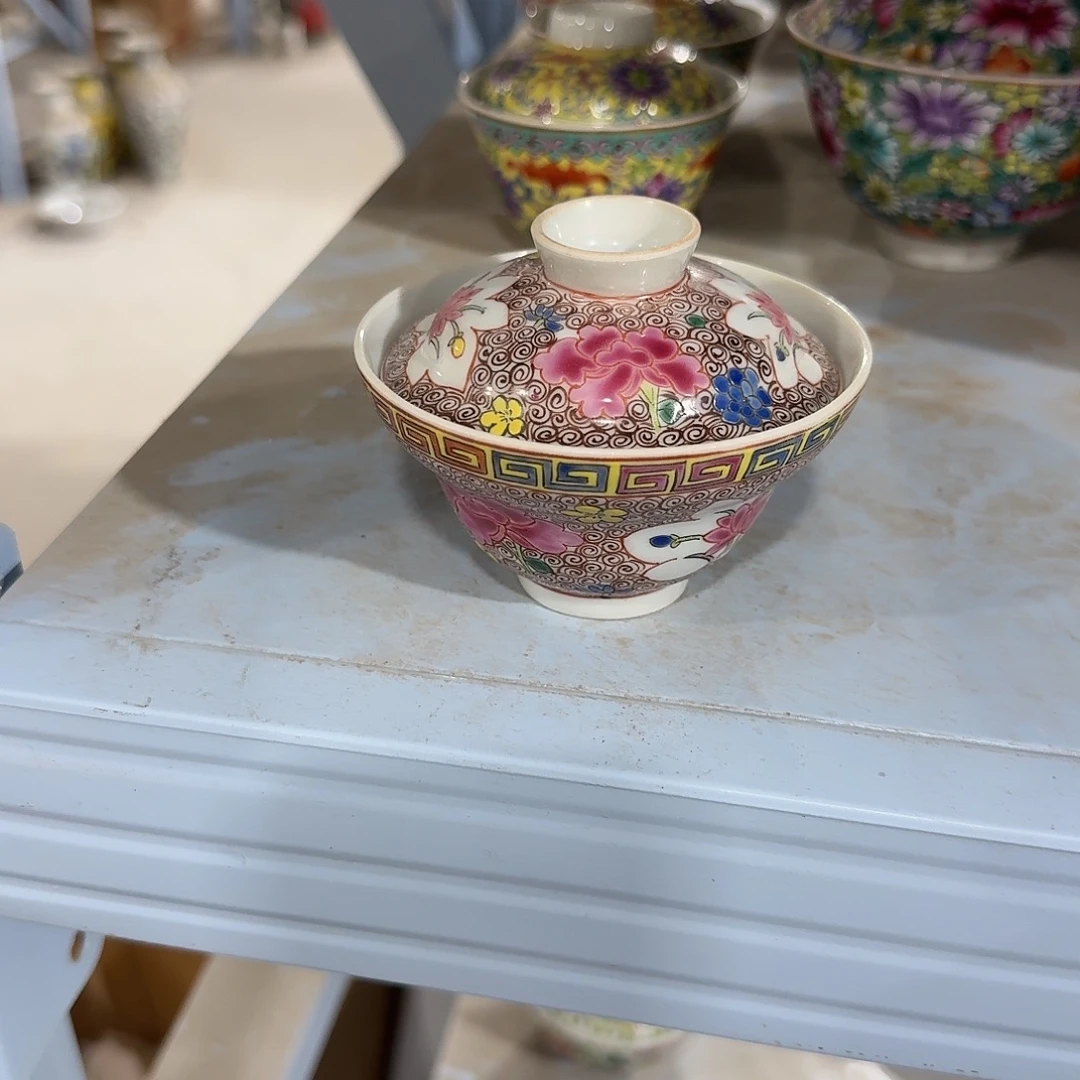 其他摆件等方式对该公司采取