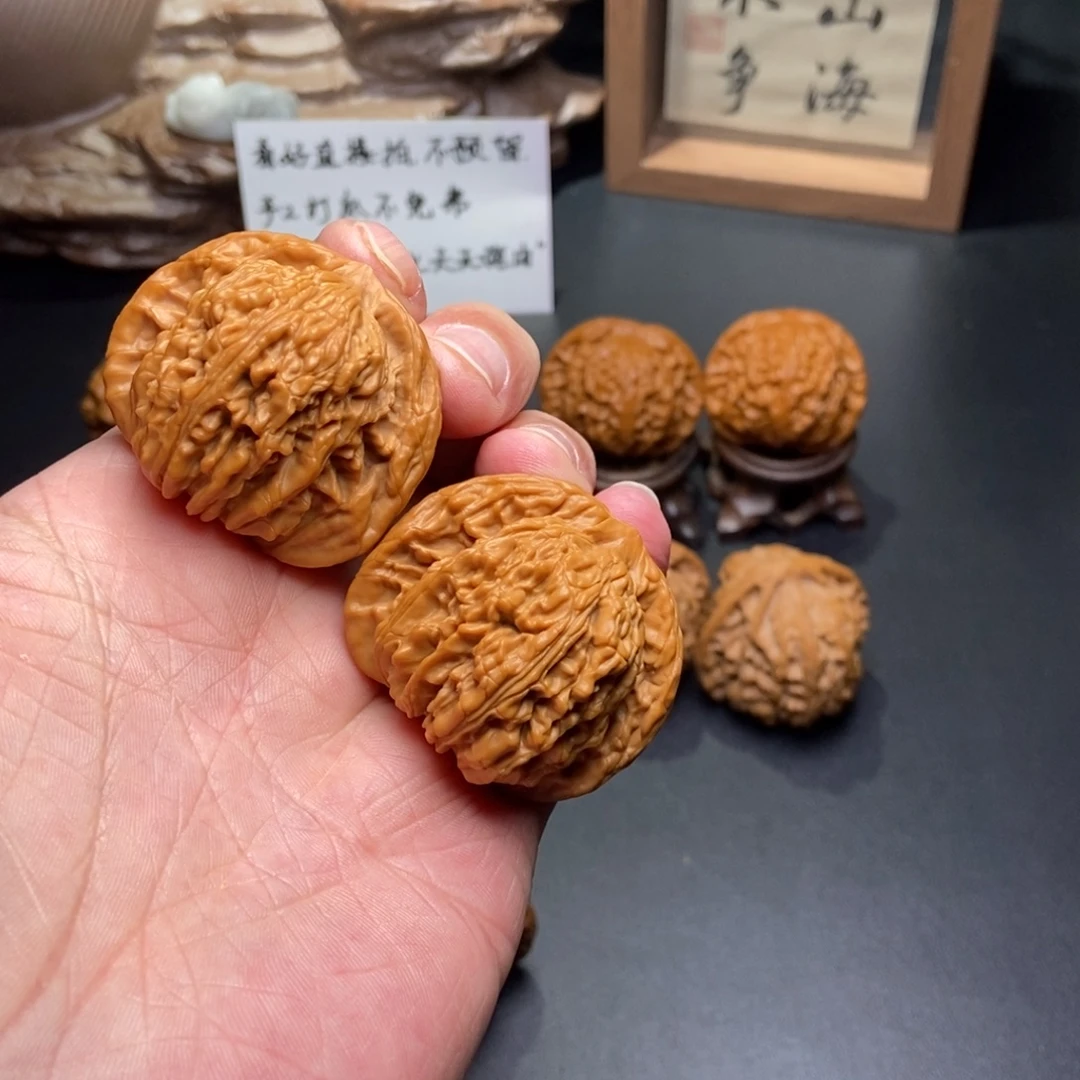 K***s吊坠文玩核桃2222222