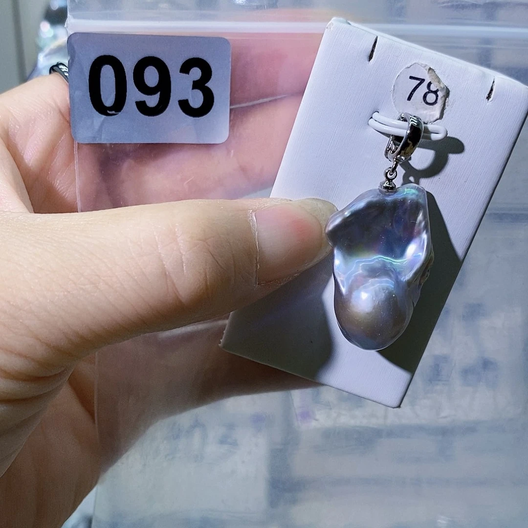 淡水珍珠合金颈饰