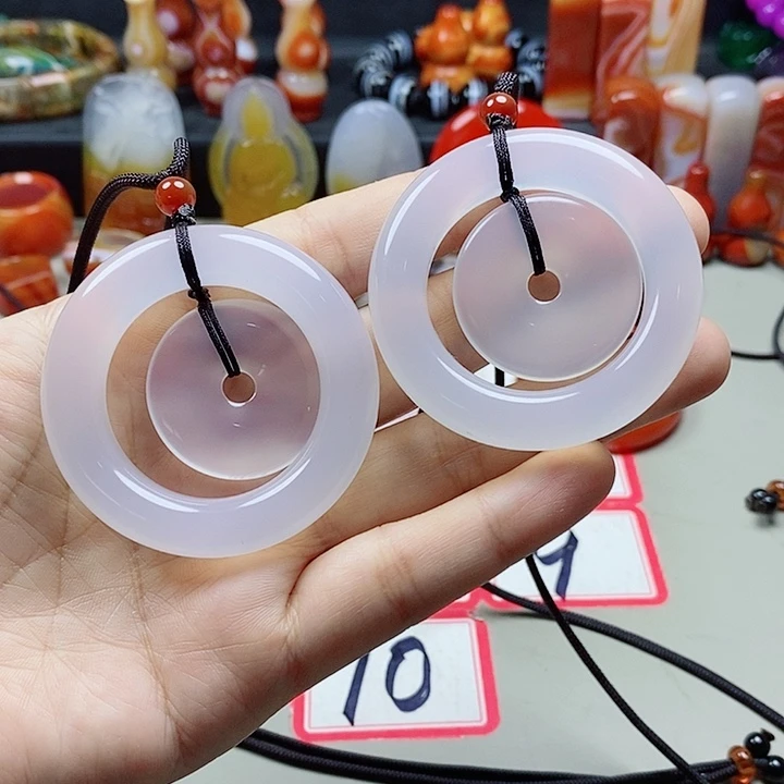 未镶嵌吊坠(不含链)玛瑙/玉髓大*布