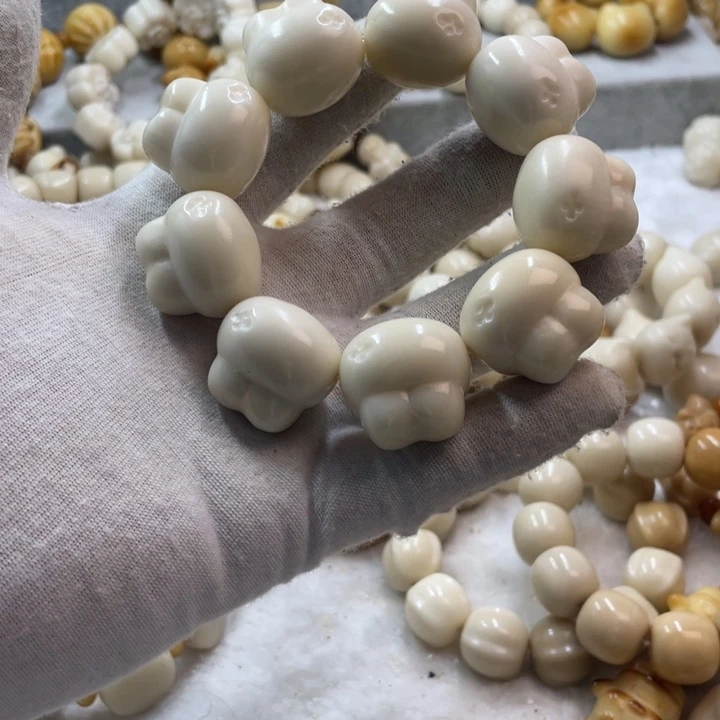 菩提根/象牙果吊坠微瑕象牙果兔头手串卡24