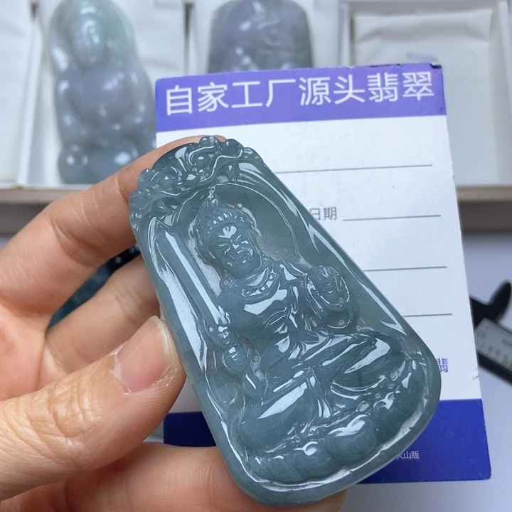 翡翠未镶嵌挂件翡翠