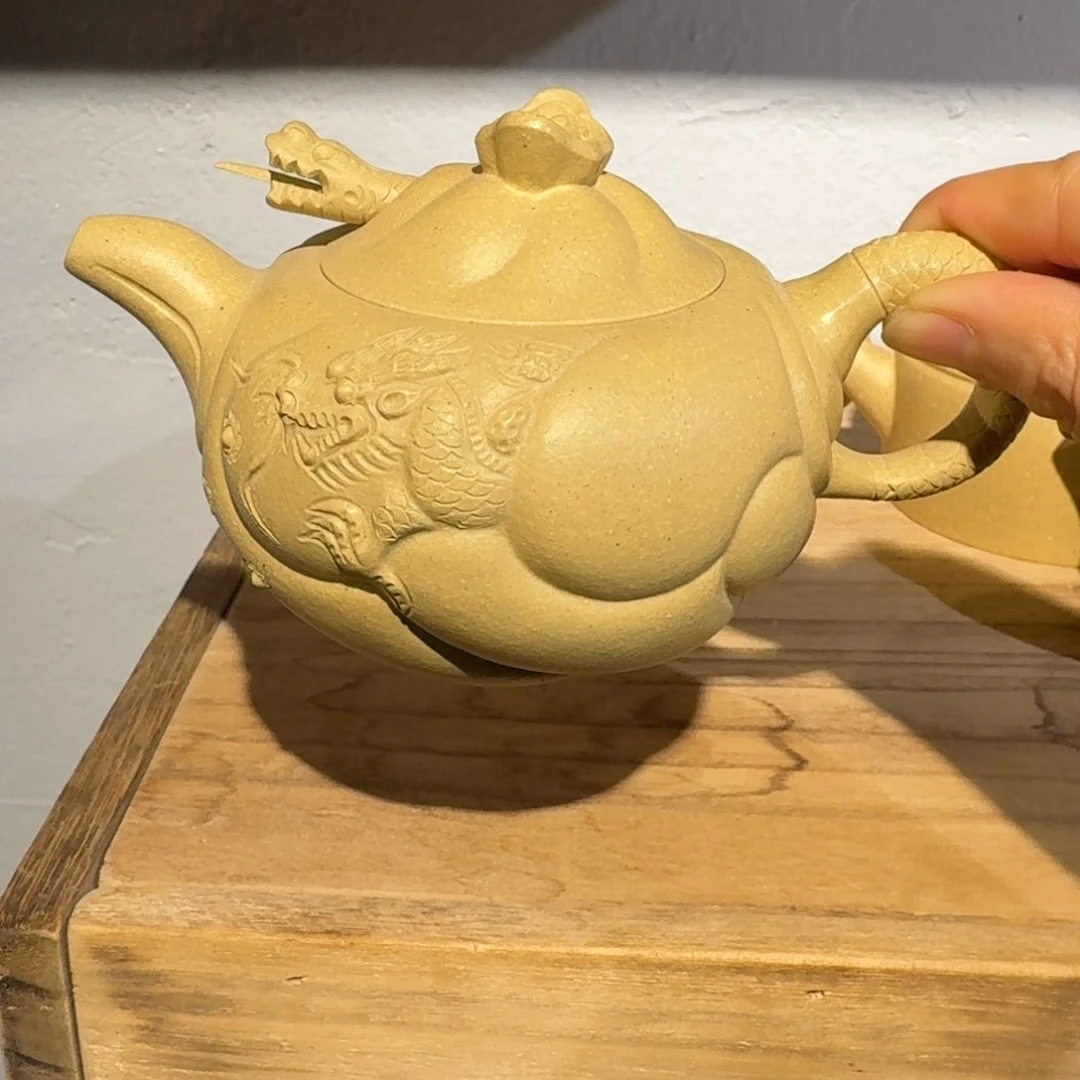 本山绿泥茶壶200毫升左右