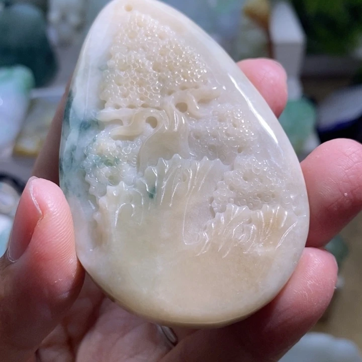 【闪购商品】颈饰未镶嵌翡翠山水