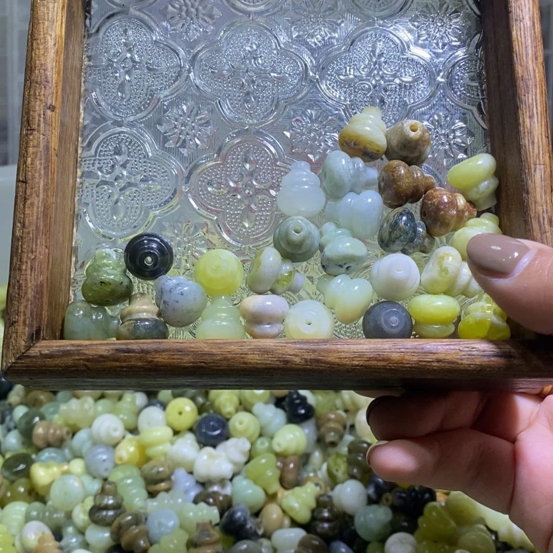 合金蛇纹石玉颈饰182