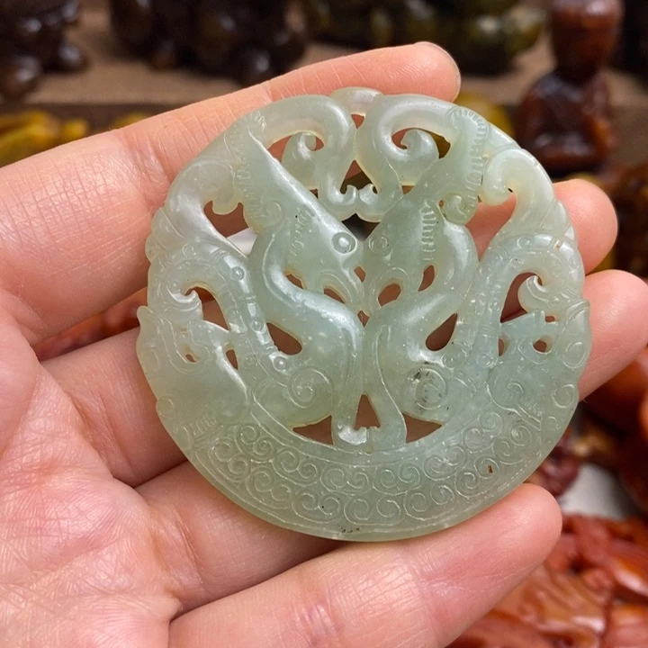 蛇纹石玉未镶嵌颈饰02