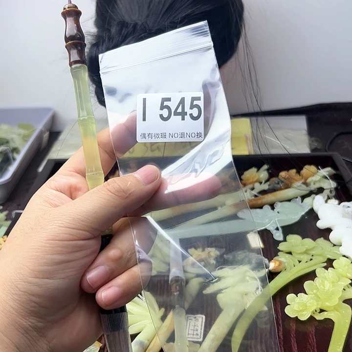 蛇纹石玉发饰合金爱****啵