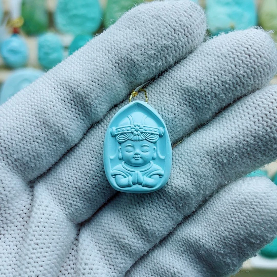 绿松石未镶嵌珠宝奇石