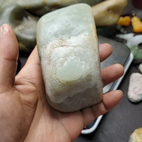 和田玉（糖玉）未镶嵌挂件