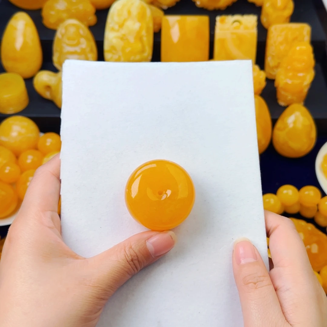 琥珀颈饰未镶嵌平安扣吊坠