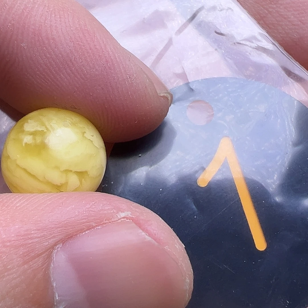 蜜蜡未镶嵌珠宝奇石?*.13mm微花粉
