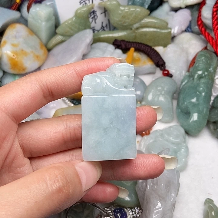 未镶嵌挂件翡翠翡翠