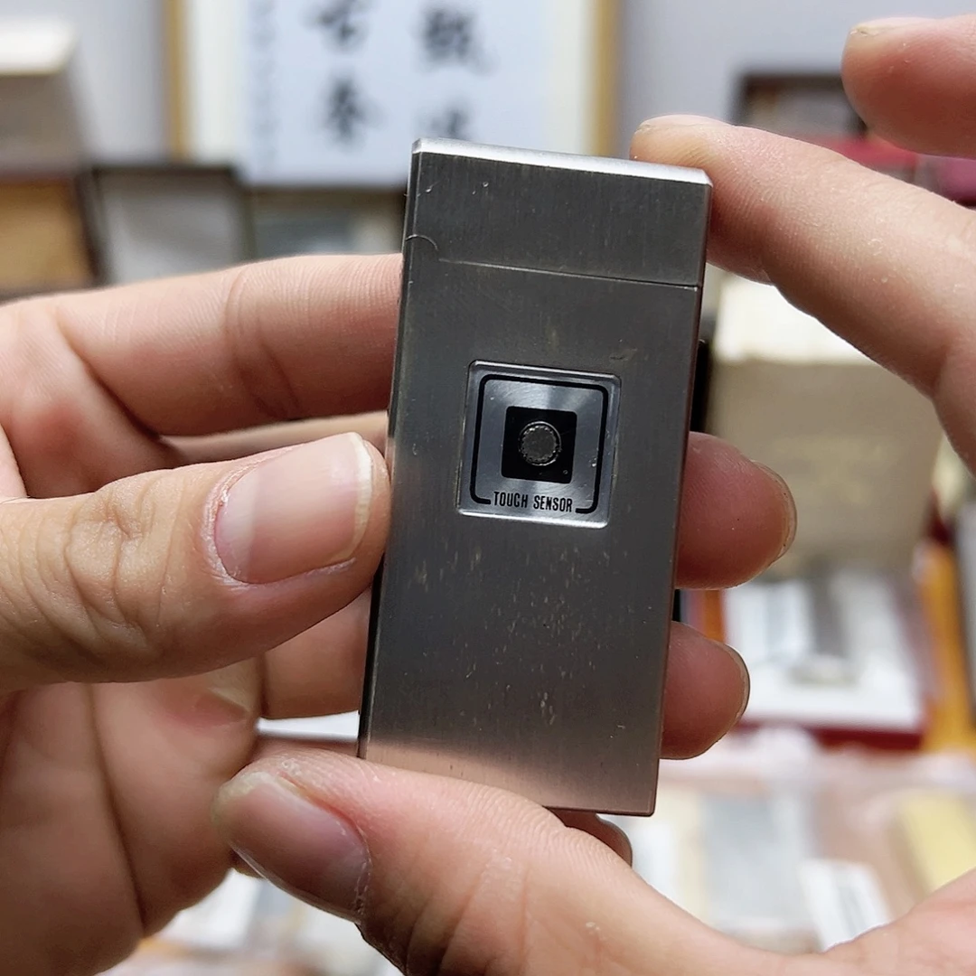 风车TL100感应机。