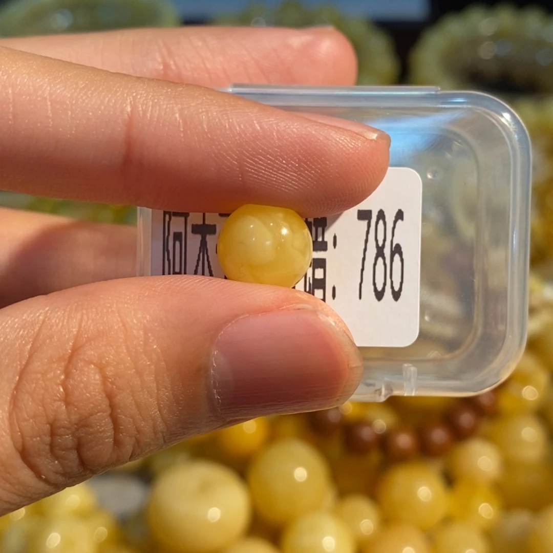 琥珀未镶嵌珠宝奇石786