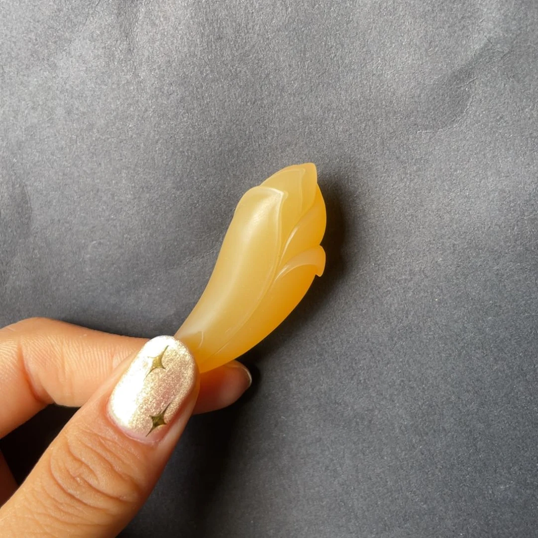 石英岩玉黄蜡石挂件未镶嵌摄**抖