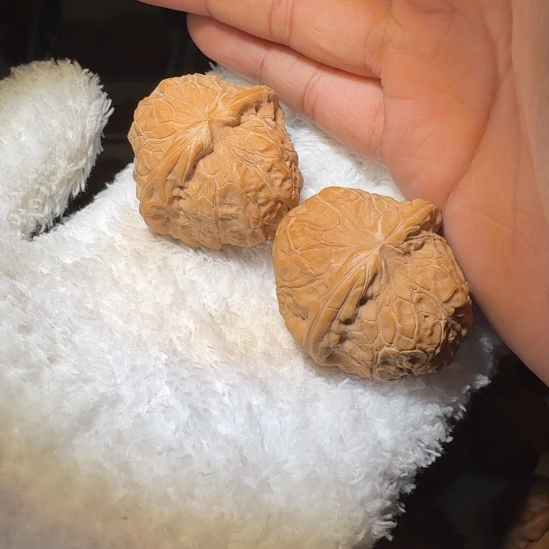 呼***月吊坠文玩核桃南瓜