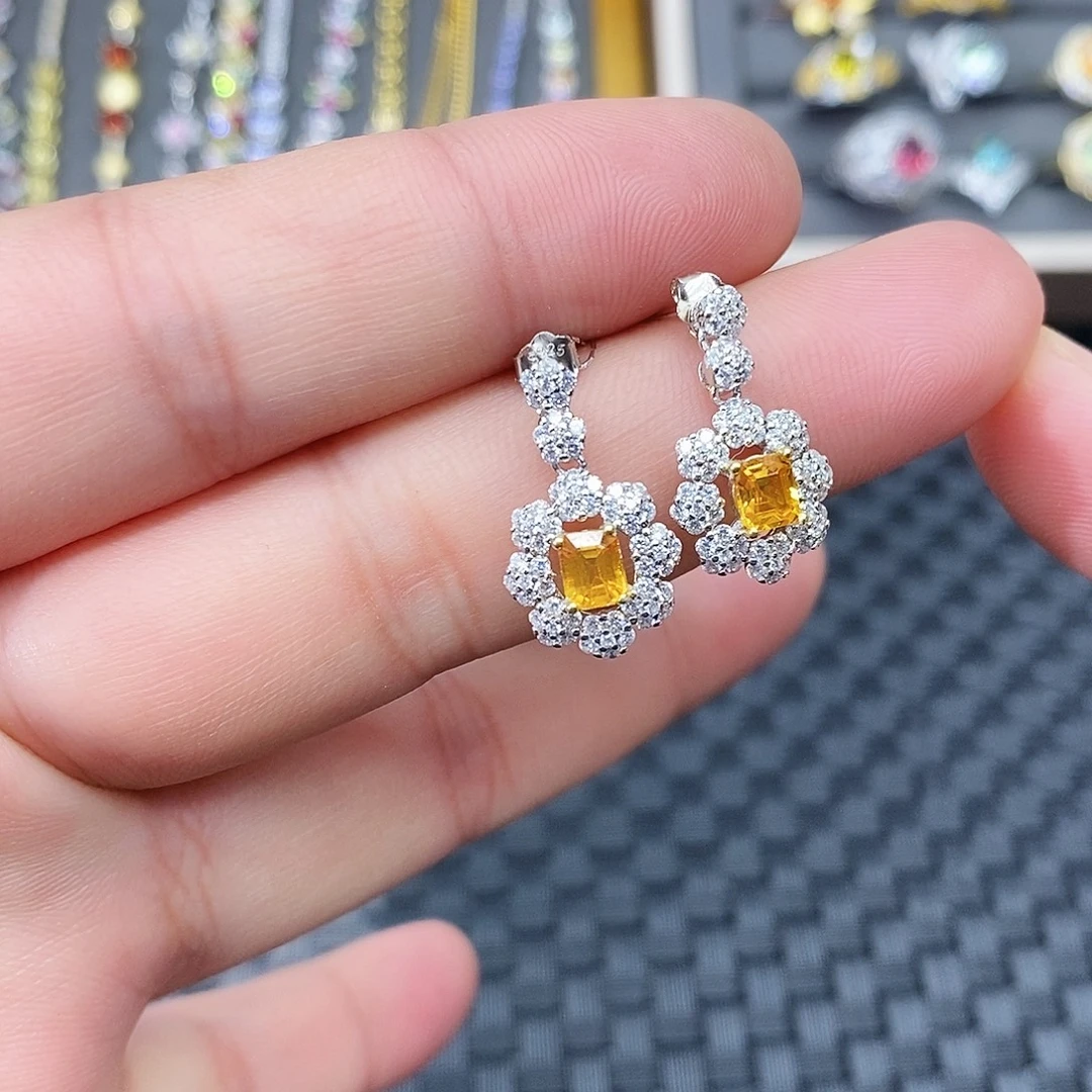 蓝宝石银S925镶嵌耳饰