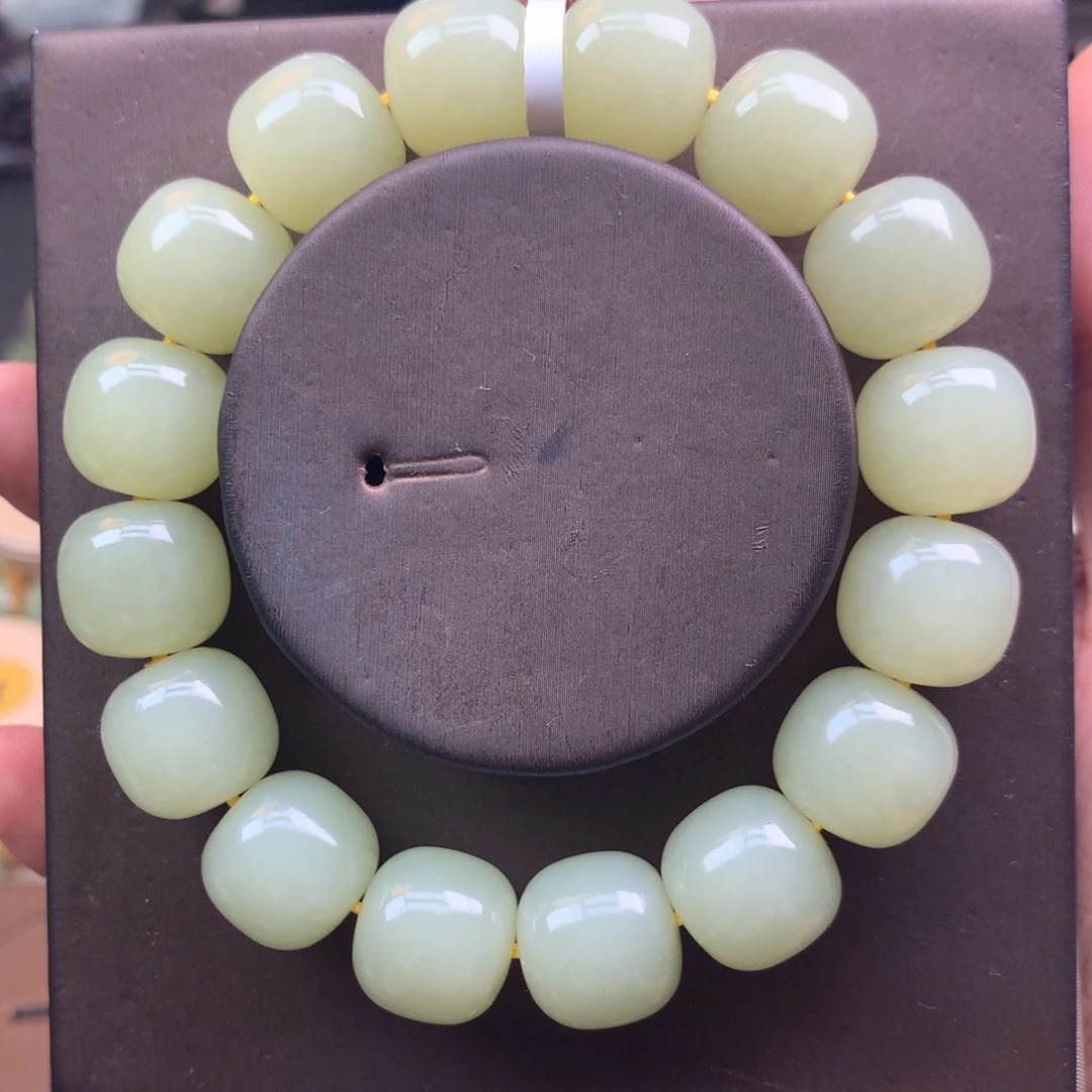 手链未镶嵌和田玉