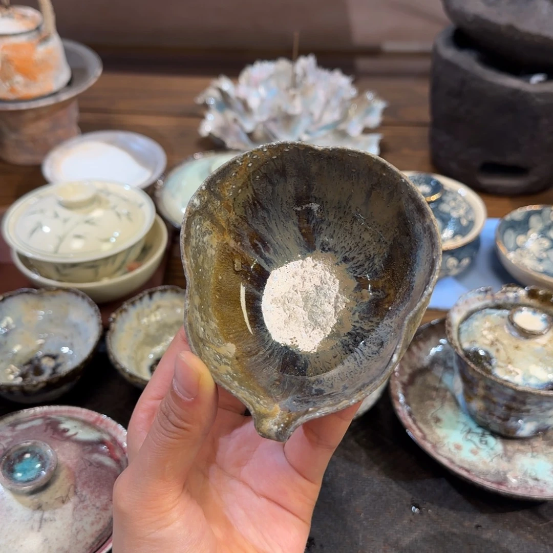 景德镇手作器皿了