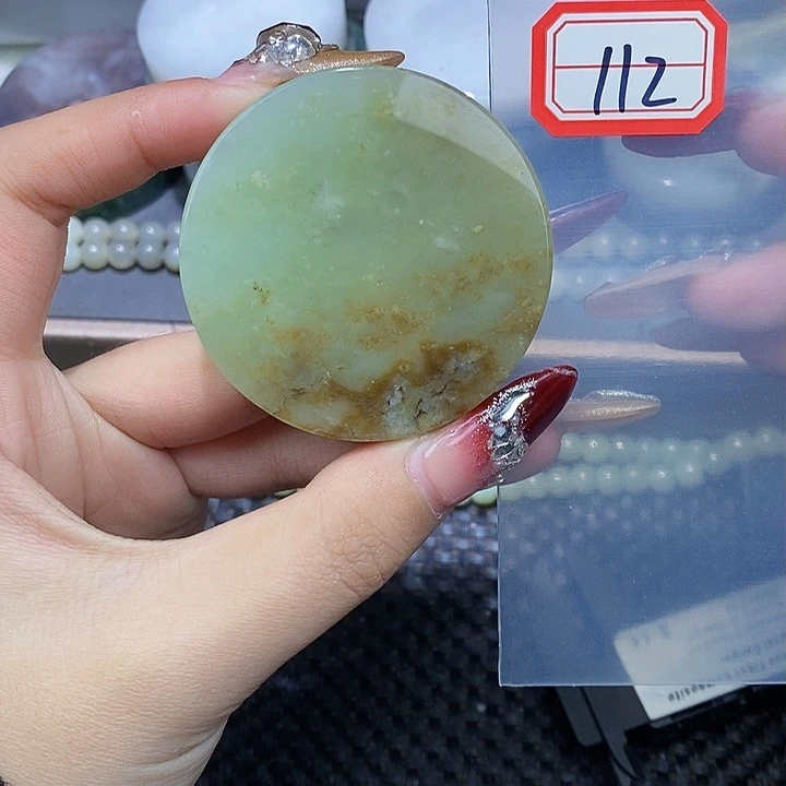 和田玉和田玉边角料随机发未镶嵌