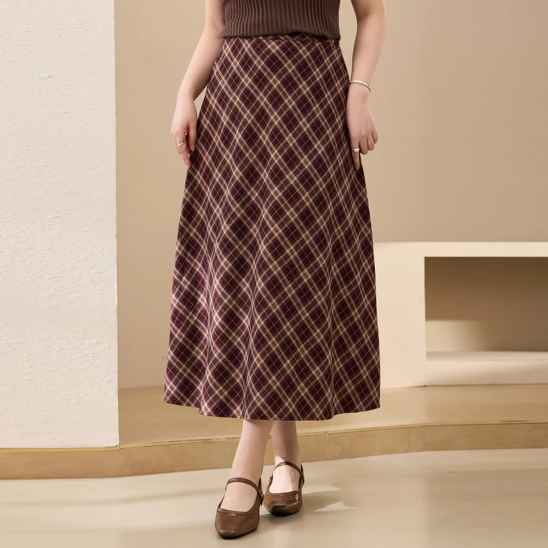 【印象】纤莉秀W大码女装秋琥珀流光霓虹格纹可露丽半身裙QK3339