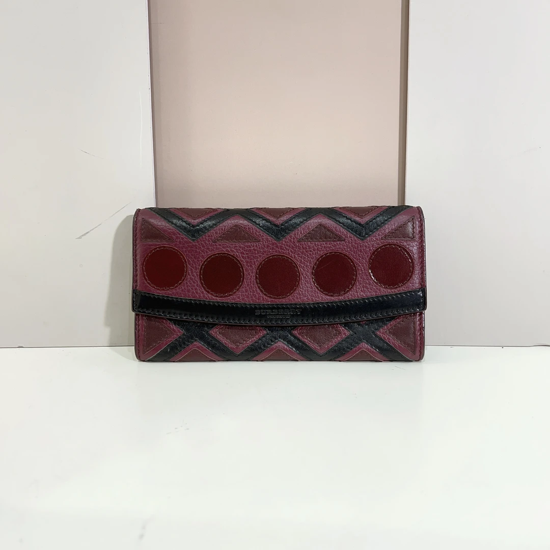 95新 BURBERRY/博柏利 巴宝莉长款钱包a9152
