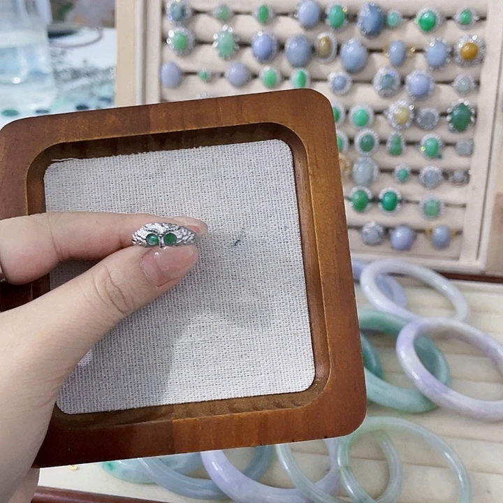 翡翠未镶嵌颈饰天然翡翠Ａ货