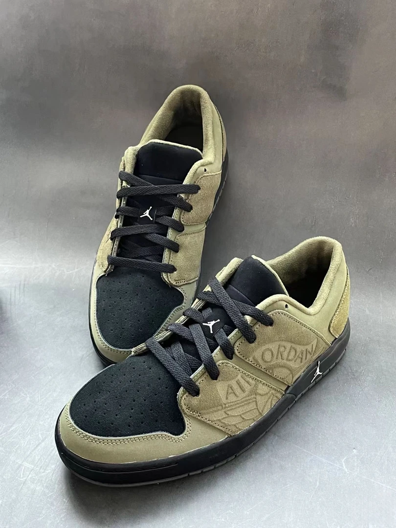 JORDAN RETRO女款低帮绿黑色复古休闲耐磨低帮运动板鞋官方正品