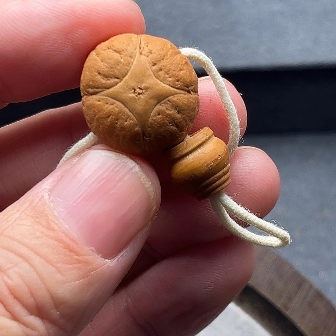 隔***白凤眼菩提手串三通