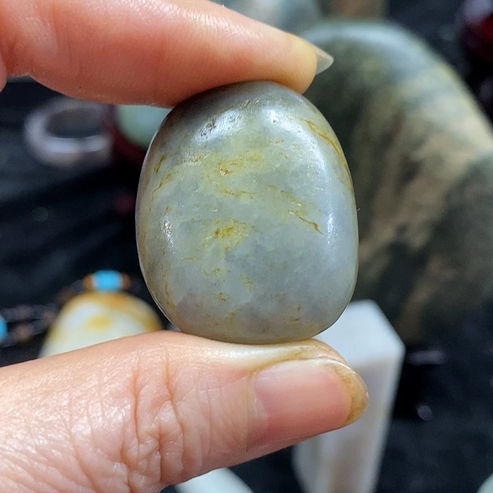 和田玉（糖玉）未镶嵌挂件