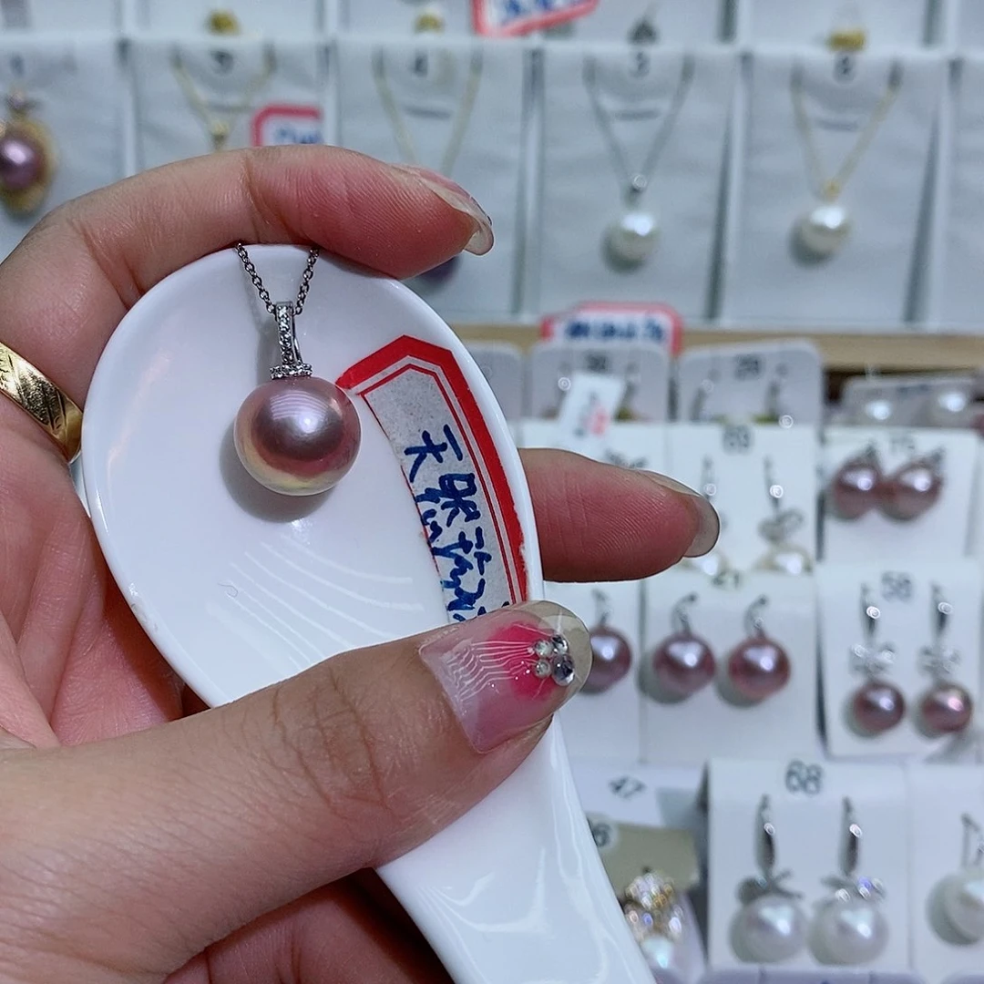 淡水珍珠银S925镶嵌吊坠(赠链)