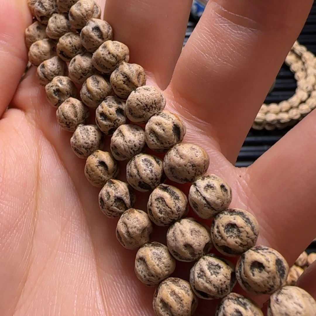 【闪购商品】柏香籽/百香籽吊坠爱***年