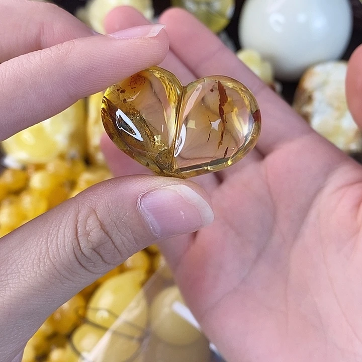蜜蜡未镶嵌珠宝奇石6254