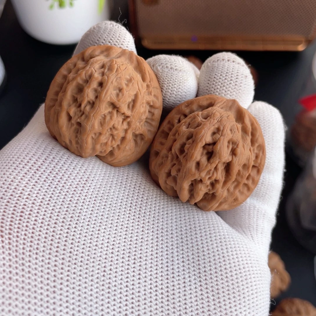 文玩核桃把件豆*35佛肚磕尖