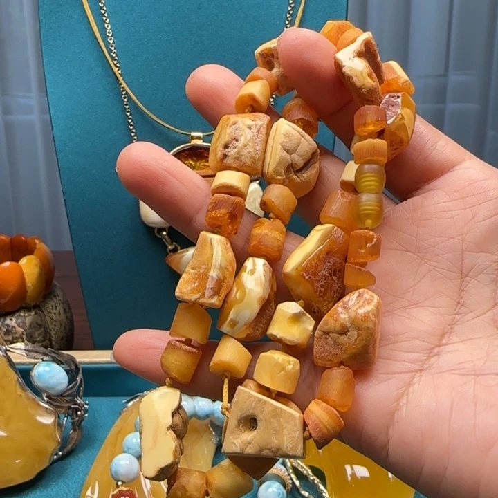 琥珀未镶嵌颈饰波兰设计款琥珀蜜蜡