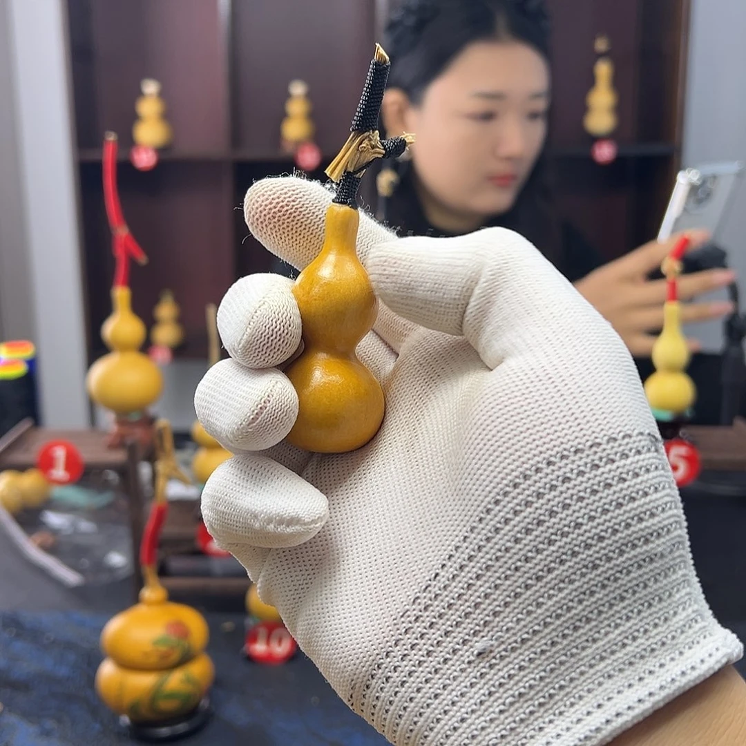 漫***鎏我的心好痛啊我要去吃海底