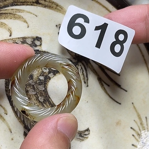 风***草瓷片瓷器制作过程是根据材料制作材料