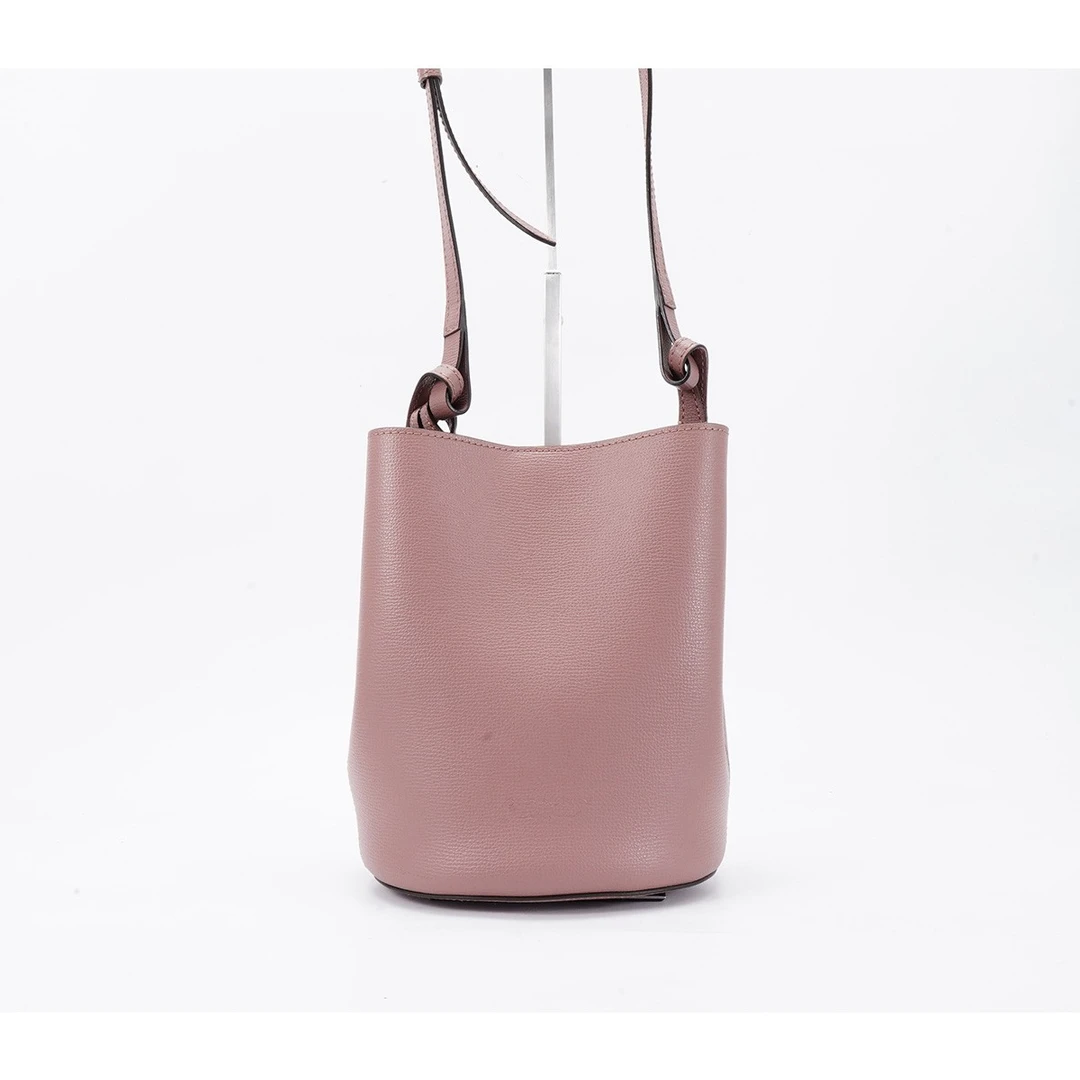 95新 BURBERRY/博柏利 【静文】水桶包新款/BG22000989